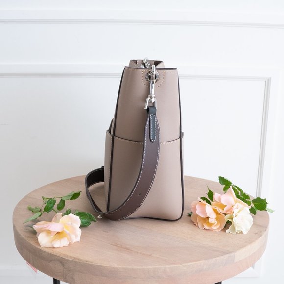 *NEW* The Jordan Leather Bucket Bag - Pale Rose - Picture 6 of 7